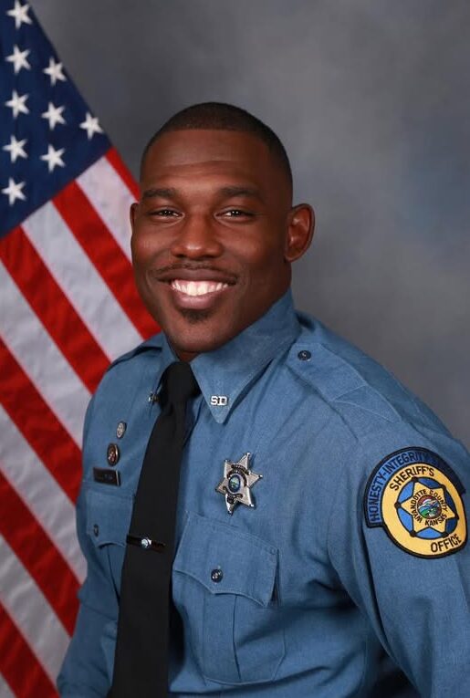 Deputy Elijah Ming Kansas Obituary – Wyandotte County Officer Killed in Line of Duty – Deputy Shot During Domestic Disturbance Call on July 26 – Town in Mourning – Read the Full Story
